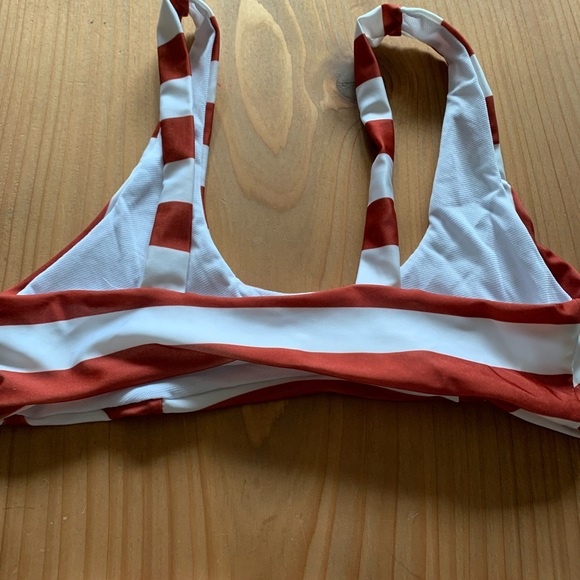 Bikini - Picture 6 of 6